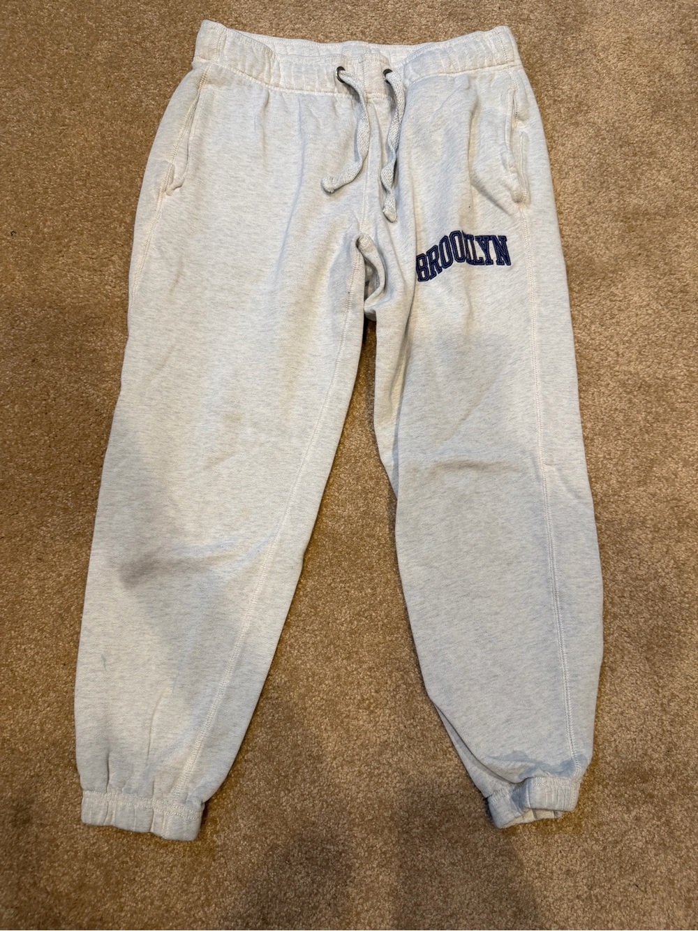 Aeropostale Light Gray Jogger Sweatpants with Navy Brooklyn Logo Size Small